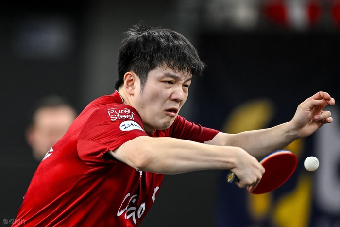 《全民学乒乓横拍篇》第6.1集:反手横拨技术特点分析|乒乓球|击球|手腕|前臂|力量_新浪体育_新浪新闻